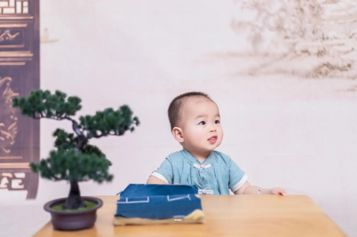 广州代怀试管生子月子里宝宝湿疹怎么办